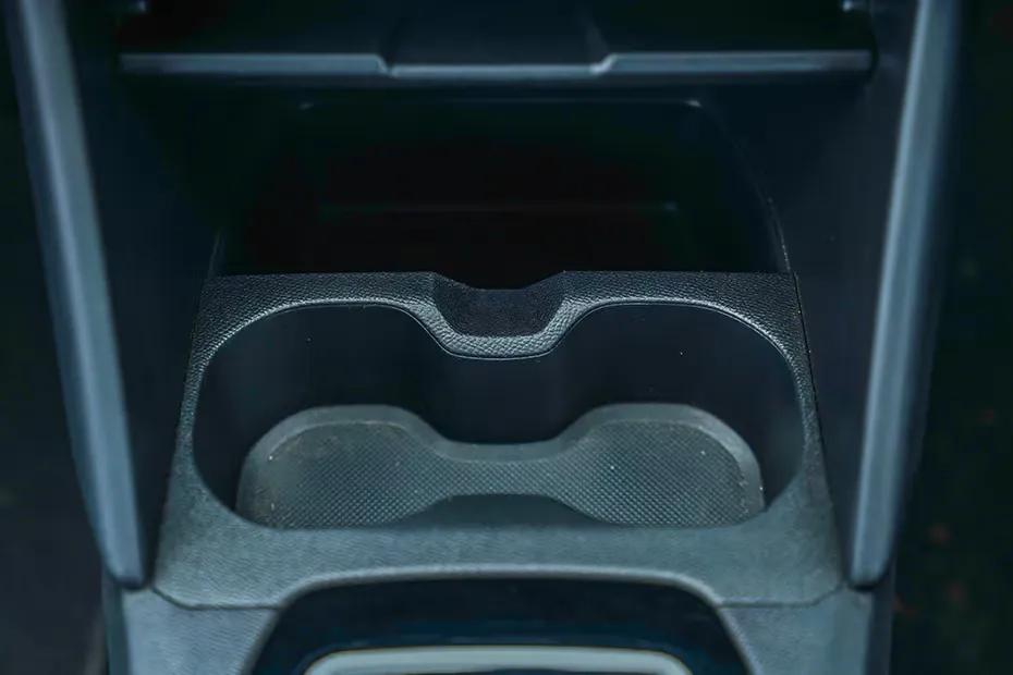 citroen-e-c3x-front-cup-holder