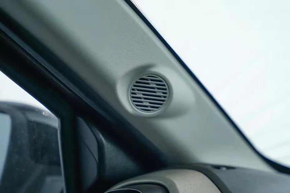 citroen-e-c3x-front-tweeters
