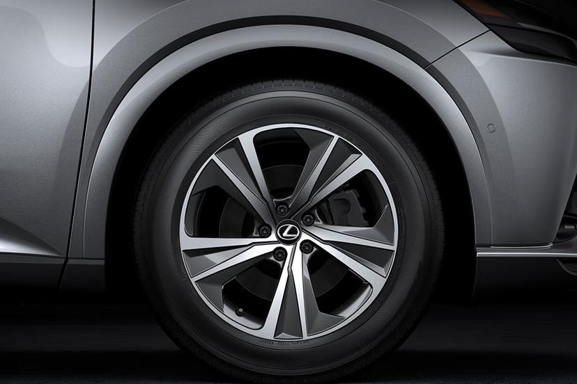 lexus-rx-wheel