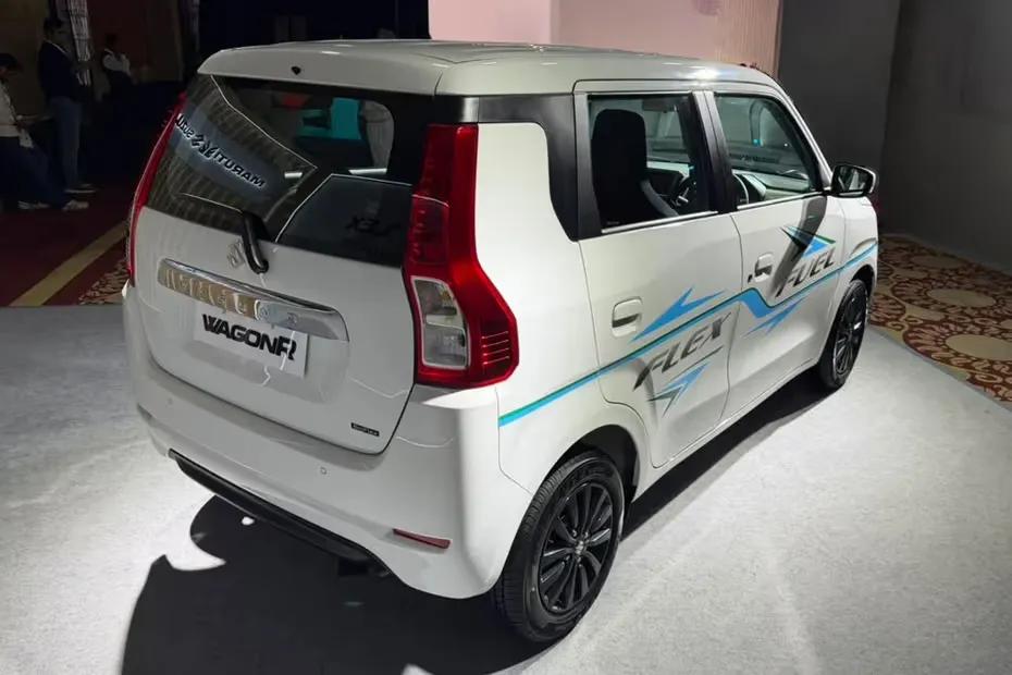 maruti-suzuki-wagon-r-rear-top-left-view
