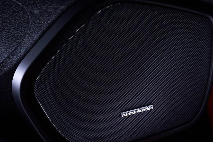 maserati-quattroporte-speakers