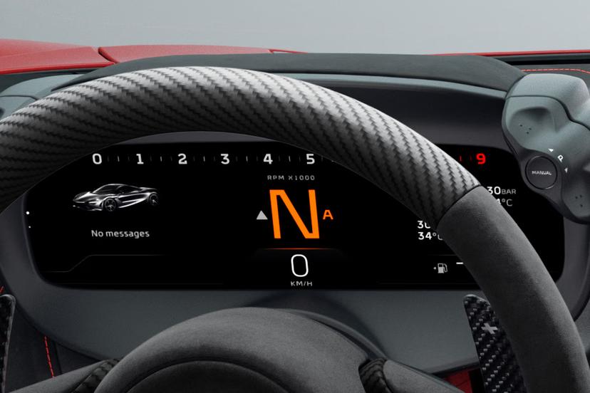 mclaren-750s-instrument-cluster