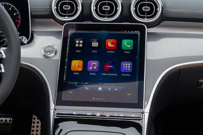 mercedes-benz-cle-cabriolet-infotainment-system