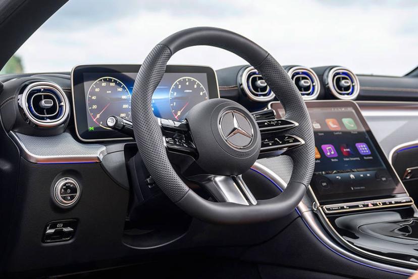 mercedes-benz-cle-cabriolet-steering-wheel