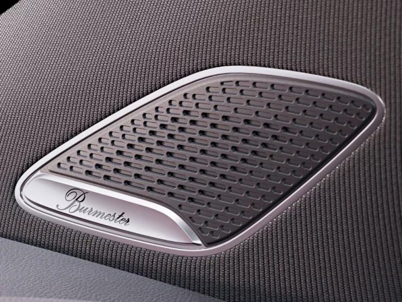 mercedes-benz-eqa-speakers