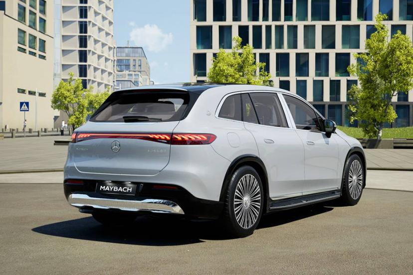 mercedes-benz-maybach-eqs-suv-rear-right-view