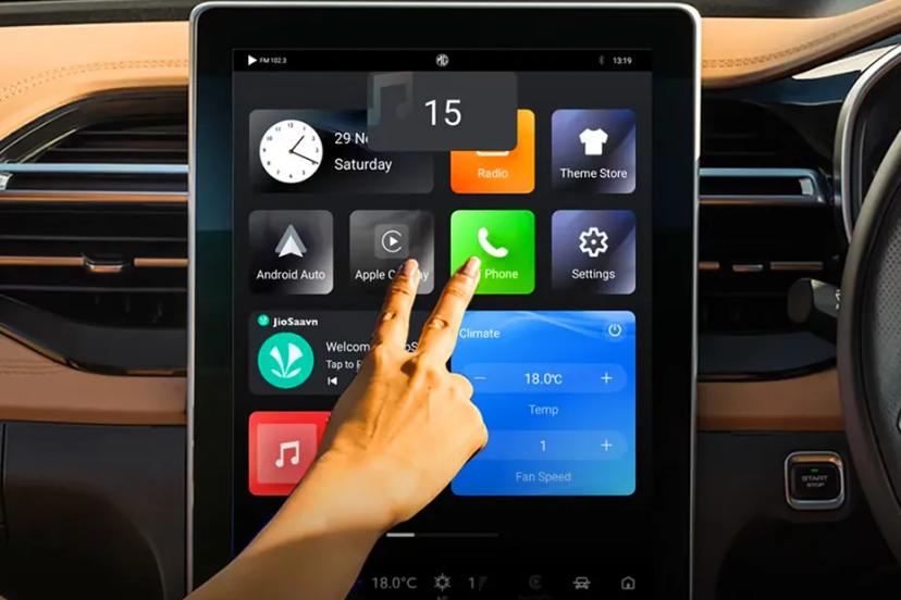 mg-hector-plus-apple-car-play