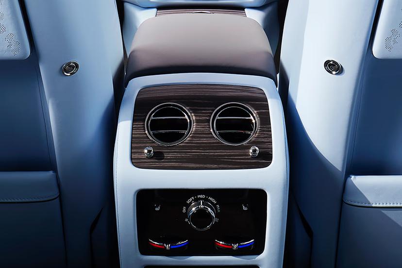 rolls-royce-ghost-series-II-rear-air-vents