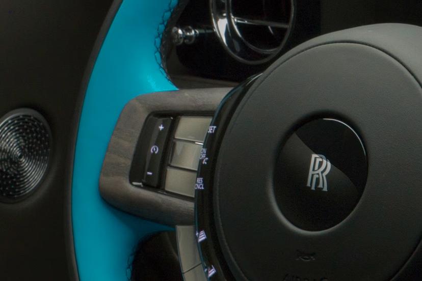 rolls-royce-ghost-series-II-steering-controls