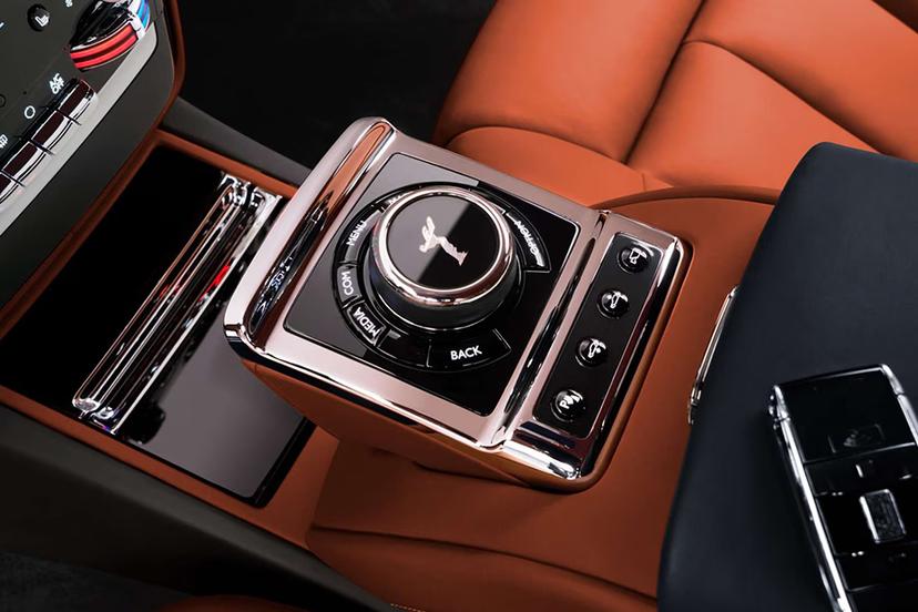 rolls-royce-phantom-gear-shifter