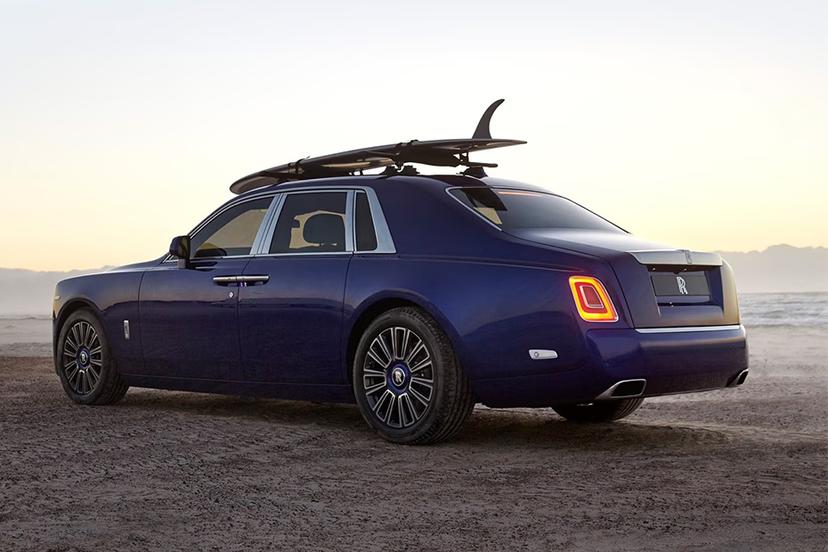 rolls-royce-phantom-rear-left-view