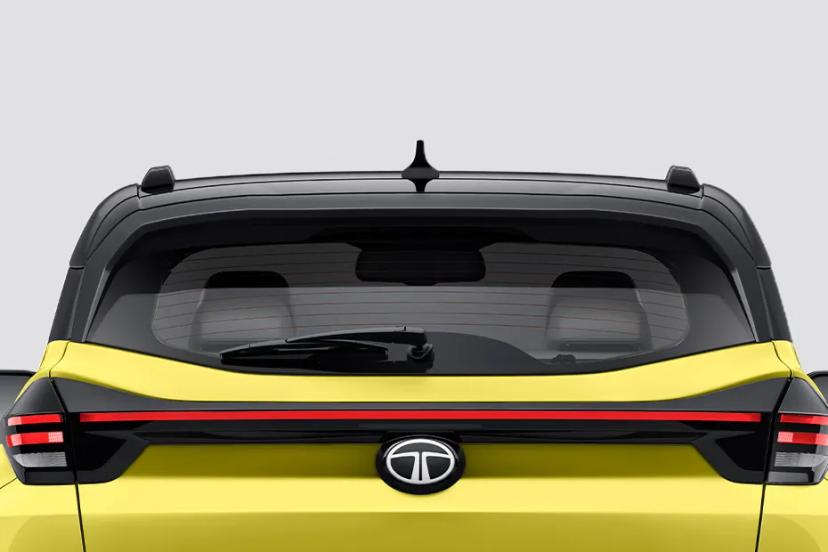 tata-punch-ev-rear-windshield
