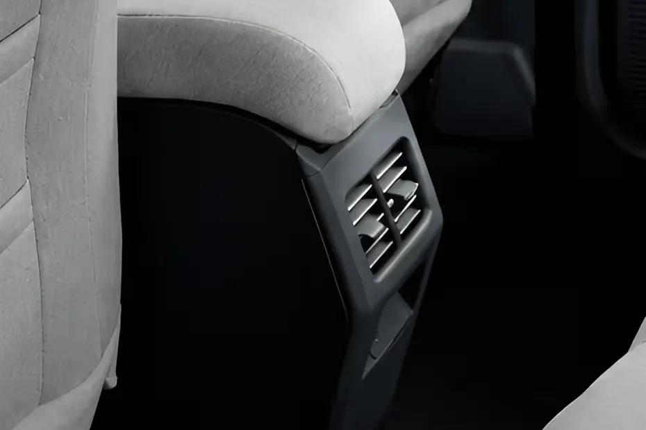 tata-tiago-ev-floor-mounted-ac-vents