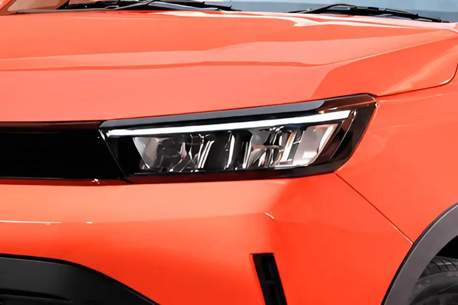 tata-tiago-headlight