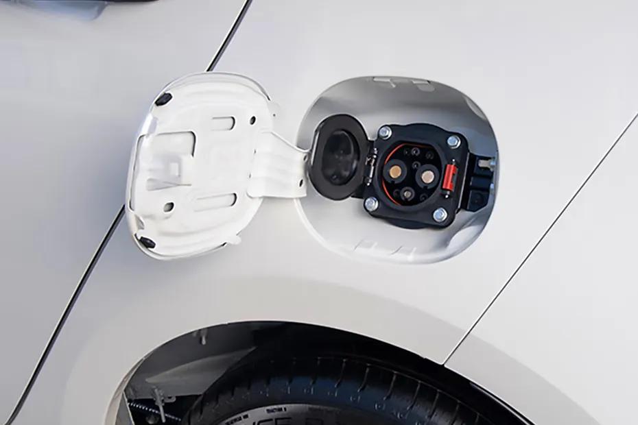 tata-xpres-t-ev-adblue-cap