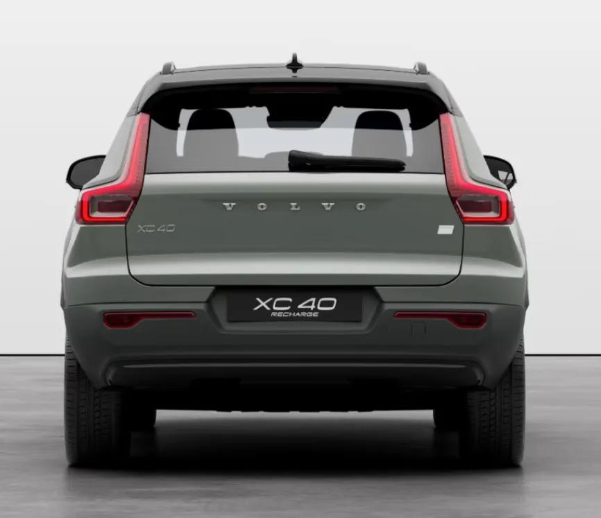 volvo-xc-40-recharge-rear-view